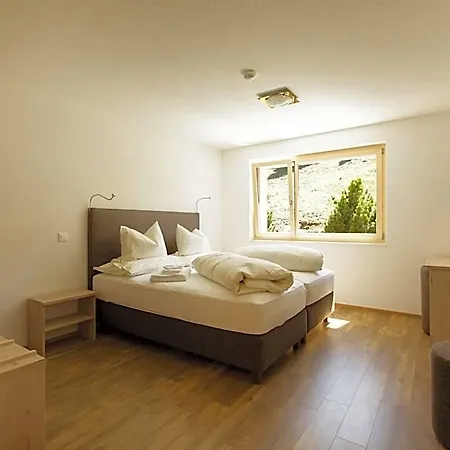 Hotel Schonhalden 3*