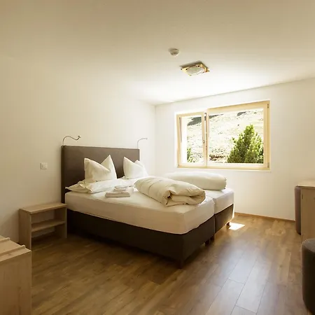 Hotel Schonhalden 3*