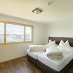 Schonhalden 3*